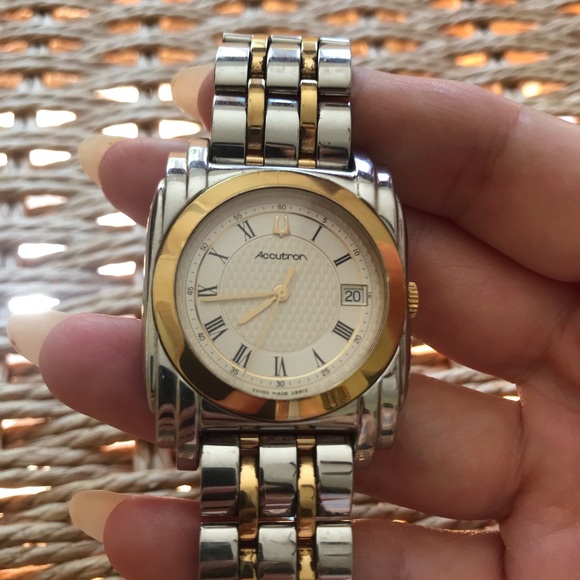Vintage Bulova T2 Accutron watch - Picture 5 of 9